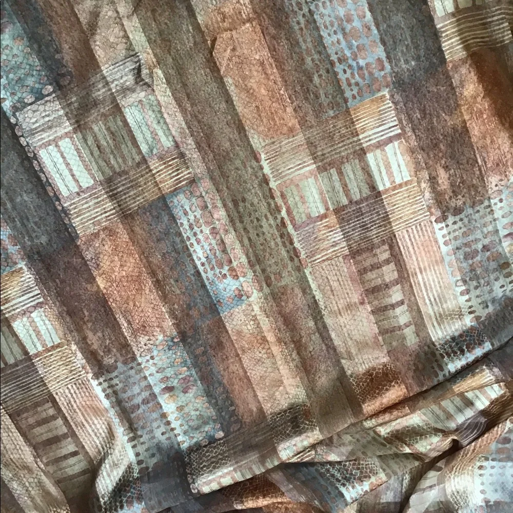 NWOT Croscill Malta Scarf Valance Browntones